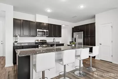 82 Depot Way, Dunellen, NJ 08812 - Photo 7
