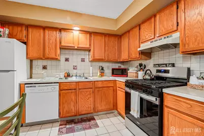 4 Nicholas Court, Spotswood, NJ 08884 - Photo 13