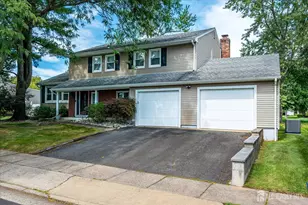 21 Marlin Ave E, Edison, NJ 08820 - Photo 3