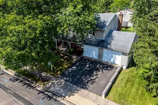 21 Marlin Ave E, Edison, NJ 08820 - Photo 5