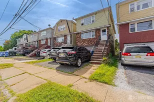 13-15 Dino Dr, Woodbridge Township, NJ 08832 - Photo 3