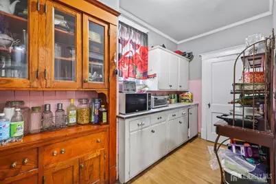 124 Kearny Avenue, Perth Amboy, NJ 08861 - Photo 11