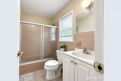 1842 W 5th Avenue, Piscataway Township, NJ 08854 - Photo 11