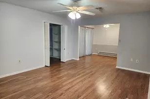 612A Winchester Ln, Monroe Township, NJ 08831 - Photo 3