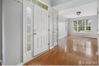 50 Wlodarczyk Place, Sayreville, NJ 08859 - Photo 5