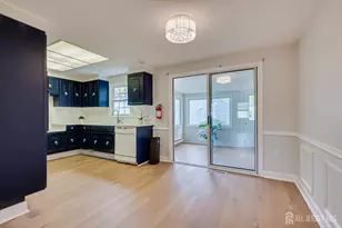 19 Rossmooor Dr, Monroe Township, NJ 08831 - Photo 9