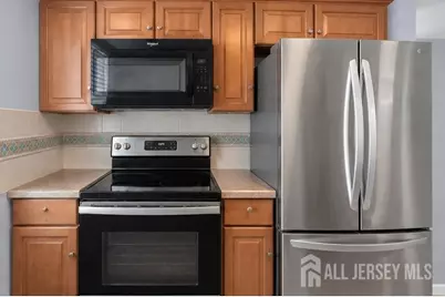 664 Irvington Avenue #6, Maplewood, NJ 07040 - Photo 7