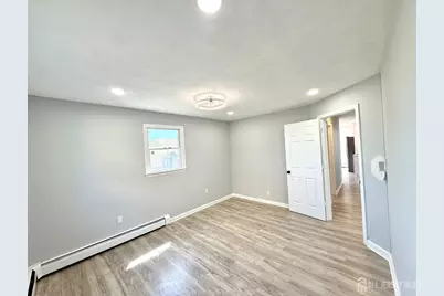 35 Fiat Avenue, Iselin, NJ 08830 - Photo 7