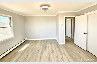 35 Fiat Avenue, Iselin, NJ 08830 - Photo 17