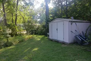 37 Harrison Ave, East Brunswick Township, NJ 08816 - Photo 11