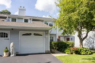 113 Woodmere Dr, Sayreville, NJ 08859 - Photo 5