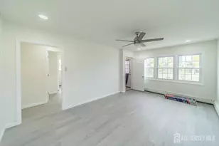 54 Bergen St, Carteret, NJ 07008 - Photo 5