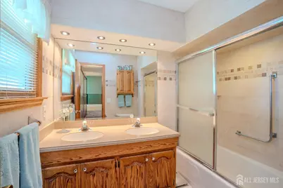 2215 Polk Avenue, North Brunswick Township, NJ 08902 - Photo 25