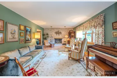 2215 Polk Avenue, North Brunswick Township, NJ 08902 - Photo 3