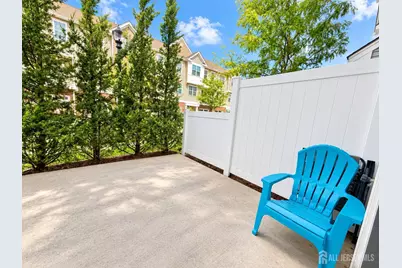 306 Dickson Court, Highland Park, NJ 08904 - Photo 17