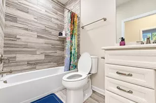 306 Dickson Ct, Highland Park, NJ 08904 - Photo 13