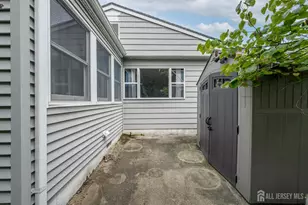 8 Lumsden Ct, Toms River Township, NJ 08757 - Photo 29