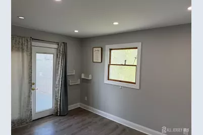 215 Johnson Avenue, Piscataway Township, NJ 08854 - Photo 9
