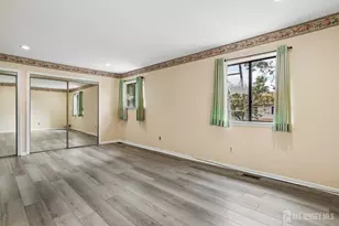 12 Palm Ct, Edison, NJ 08820 - Photo 3
