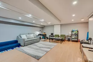 1602 Deerfield Dr, Edison, NJ 08820 - Photo 25