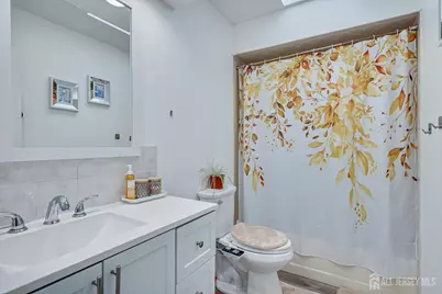 1602 Deerfield Drive, Edison, NJ 08820 - Photo 23