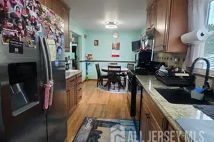 324 Evans Ave, Piscataway Township, NJ 08854 - Photo 7