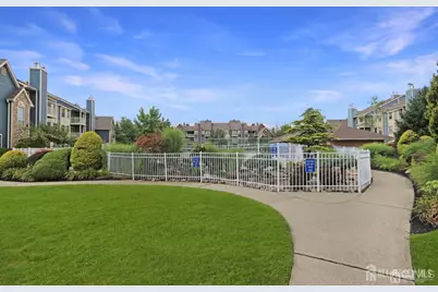 342 Crosspointe Drive, East Brunswick Township, NJ 08816 - Photo 15