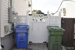 9 Florence Dr, Sayreville, NJ 08859 - Photo 13
