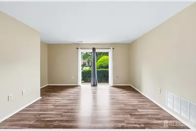 102 Morgan Place, East Brunswick Township, NJ 08816 - Photo 5