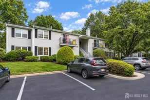 102 Morgan Pl, East Brunswick Township, NJ 08816 - Photo 3