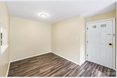 102 Morgan Place, East Brunswick Township, NJ 08816 - Photo 7