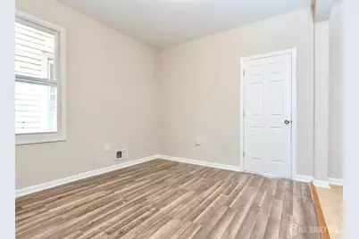 186 N 17th Street #1, East Orange, NJ 07017 - Photo 7