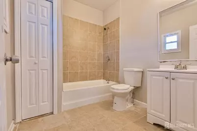 186 N 17th Street #1, East Orange, NJ 07017 - Photo 19
