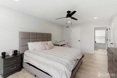 374 Mounts Mills Road, Monroe Township, NJ 08831 - Photo 23