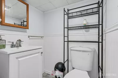 865 Birch Street, Perth Amboy, NJ 08861 - Photo 33