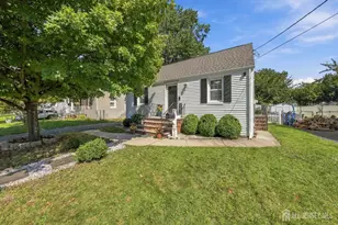 212 Stephenson Ave, Middlesex, NJ 08846 - Photo 1