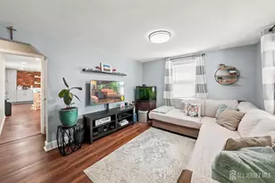 212 Stephenson Ave, Middlesex, NJ 08846 - Photo 5
