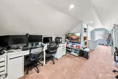 212 Stephenson Avenue, Middlesex, NJ 08846 - Photo 17