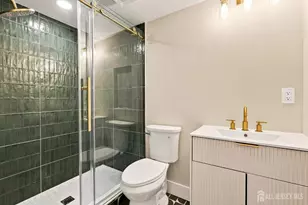 25 Lamar Ave, Edison, NJ 08820 - Photo 41