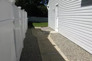 27 Violet Terrace, Milltown, NJ 08850 - Photo 11