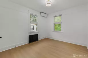 309 S 2nd Ave S, Highland Park, NJ 08904 - Photo 23