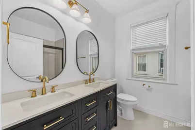 309 S 2nd Avenue S, Highland Park, NJ 08904 - Photo 19