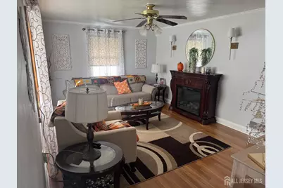 692 Hanson Avenue, Perth Amboy, NJ 08861 - Photo 3