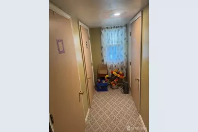 692 Hanson Avenue, Perth Amboy, NJ 08861 - Photo 7