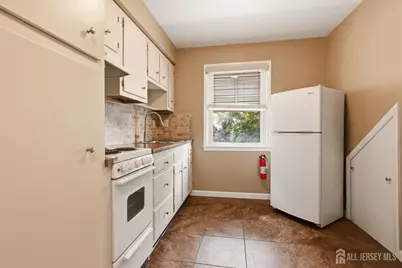 33 Willow Avenue, Iselin, NJ 08830 - Photo 17