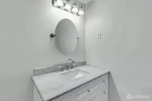 288 Sudbury Ln, Jamesburg, NJ 08831 - Photo 23