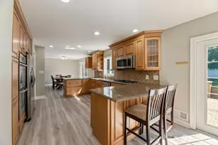 19 Bradford Rd, Edison, NJ 08820 - Photo 11
