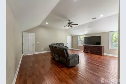 19 Bradford Road, Edison, NJ 08820 - Photo 35