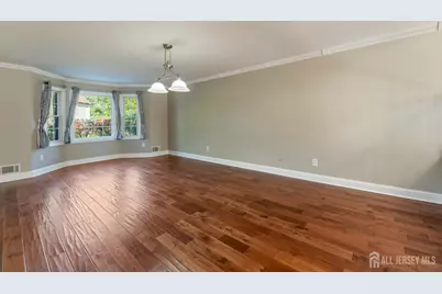 19 Bradford Road, Edison, NJ 08820 - Photo 15