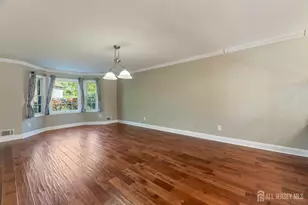 19 Bradford Rd, Edison, NJ 08820 - Photo 15